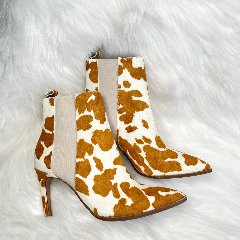 42 Gold Kennsington Cow Print Chelsea Boot/ Booties Size 7 or 37.5